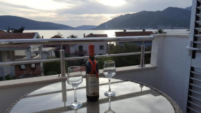 Apartment MilaS, Tivat